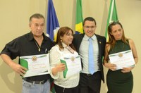 Câmara de Boa Vista homenageia general, treinador de futebol e professoras