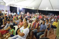 Centenas de moradores do João de Barro participam da sessão itinerante da Câmara de Boa Vista