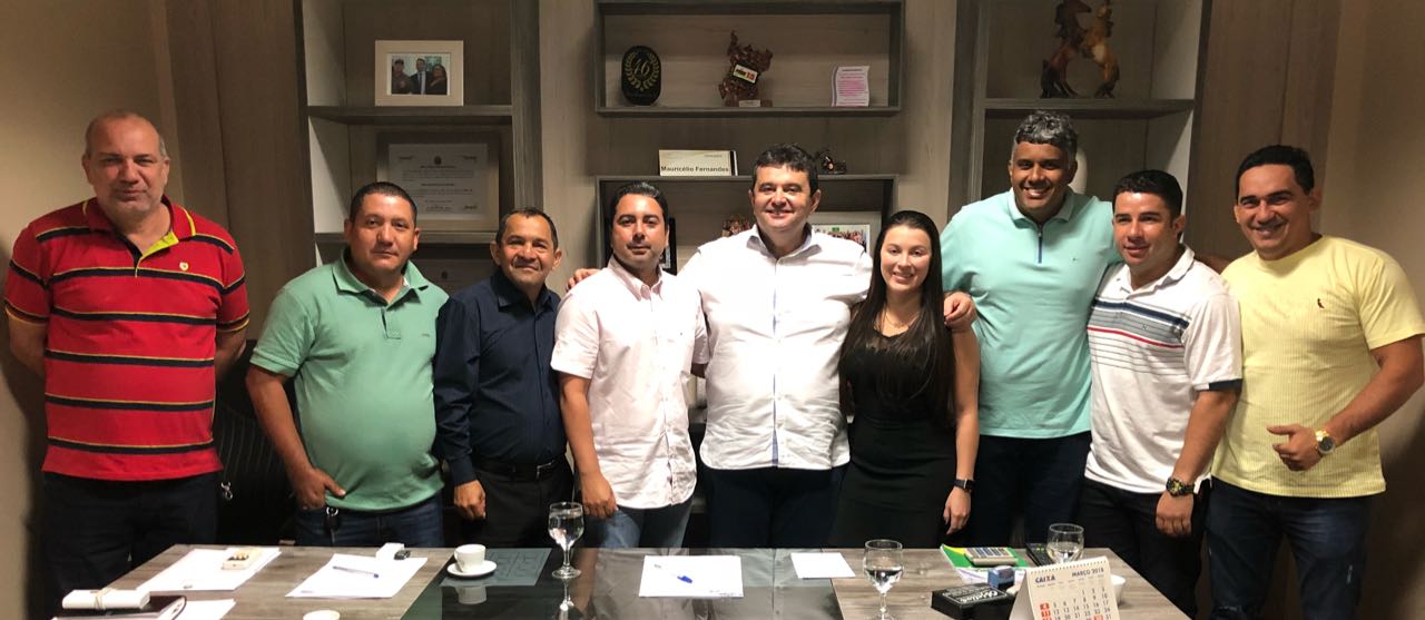 Ex-governador Anchieta Júnior visita a Câmara de Boa Vista