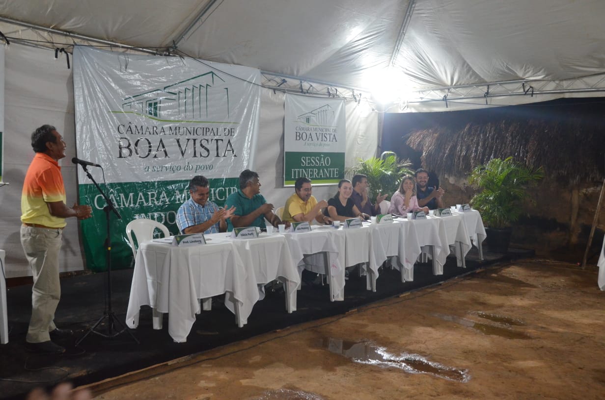 Moradores do Murupu pedem UBS e escola municipal em sessão itinerante da Câmara de Boa Vista