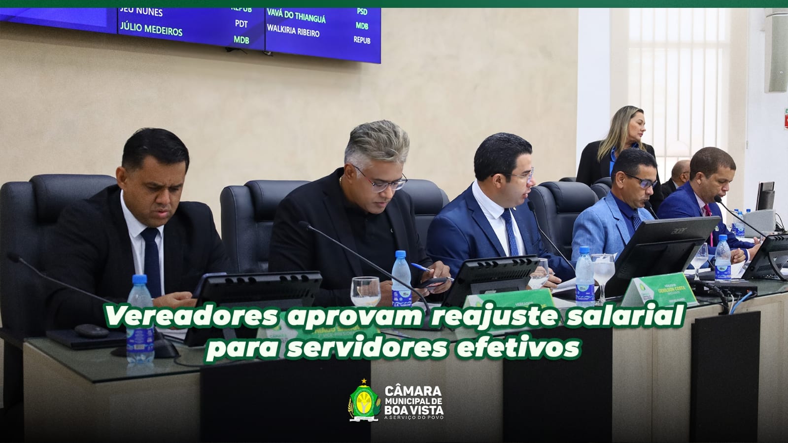 Vereadores aprovam reajuste para servidores efetivos da Câmara Municipal