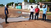 Vereadores de Boa Vista visitam avenida do bairro Nova Canaã